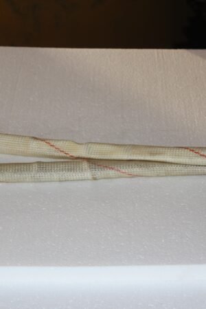 Main contact with flexible connector