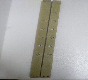 Vertical contact carriers